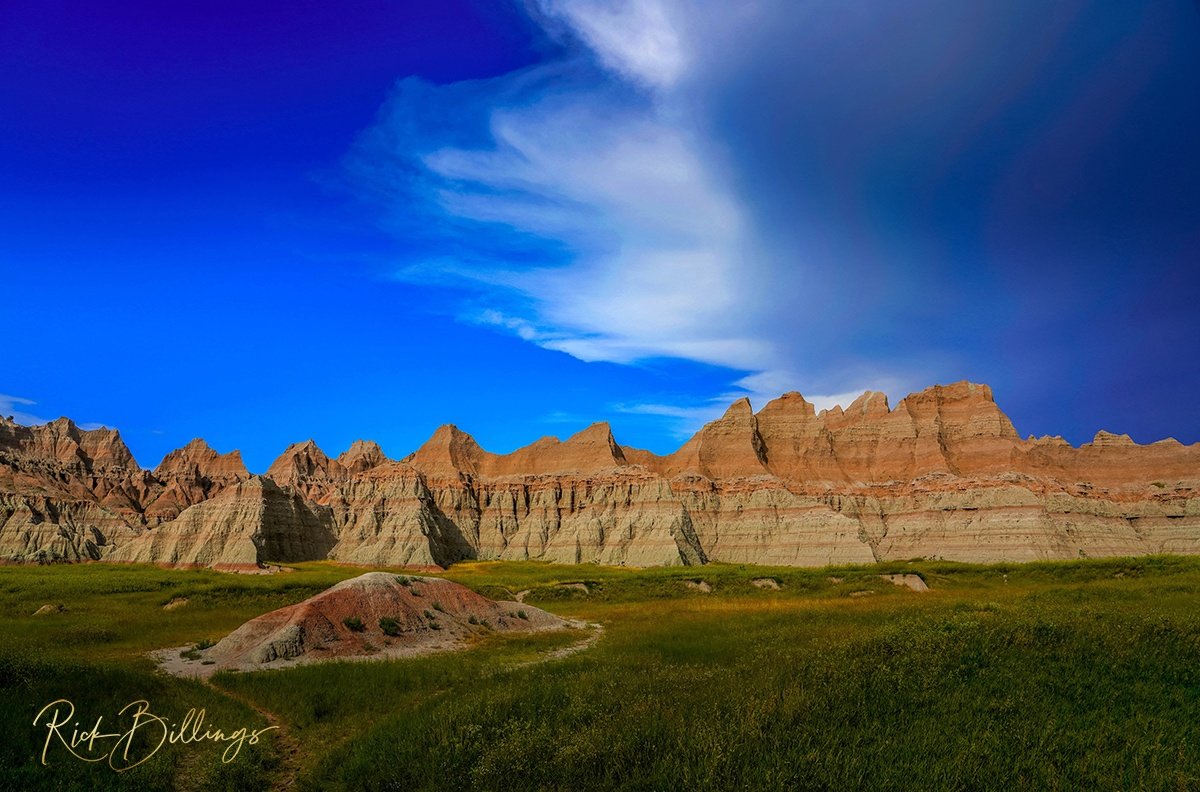 1007 Badlands Sharps Formation