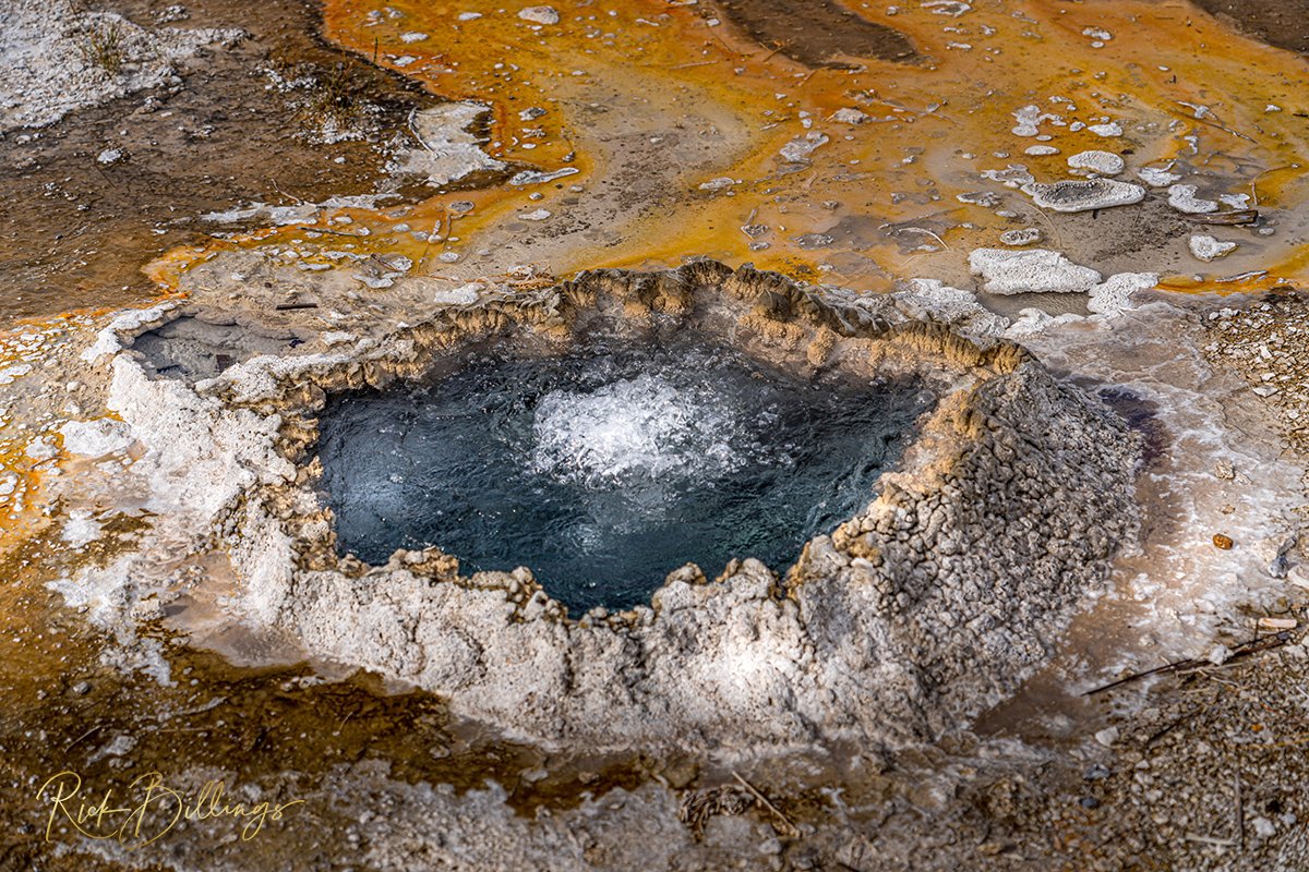 1053 Yellowstone Geyser