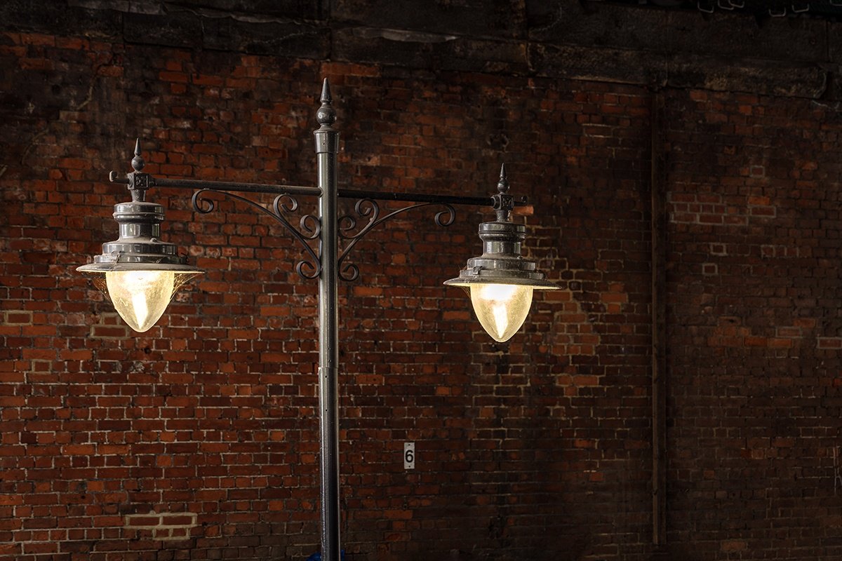 1489 Light 6 London UK
