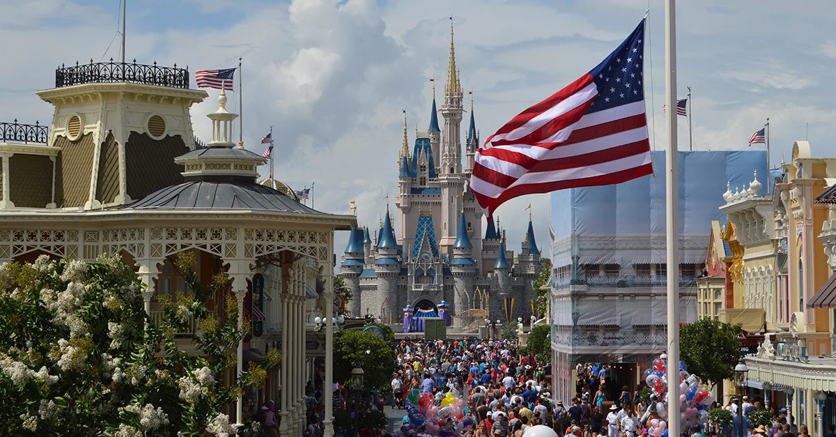 Castle_Day_FlagMainStUSA
